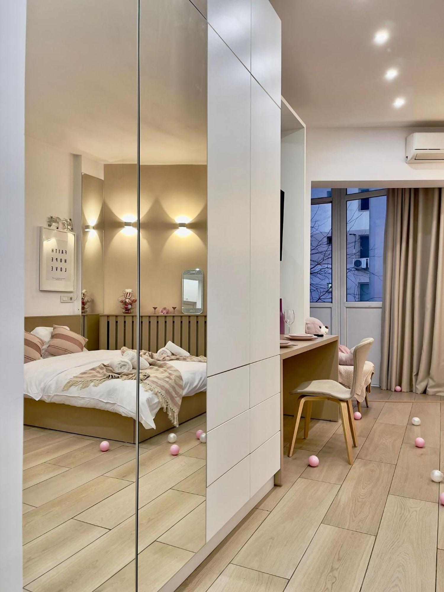Candy Residence Park Bukares Bagian luar foto